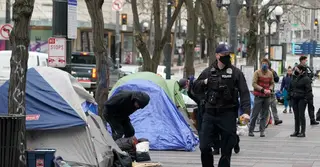 যুক্তরাষ্ট্রে গৃহহীনতা তীব্র, সরকারি সহায়তা কমানোর শঙ্কা